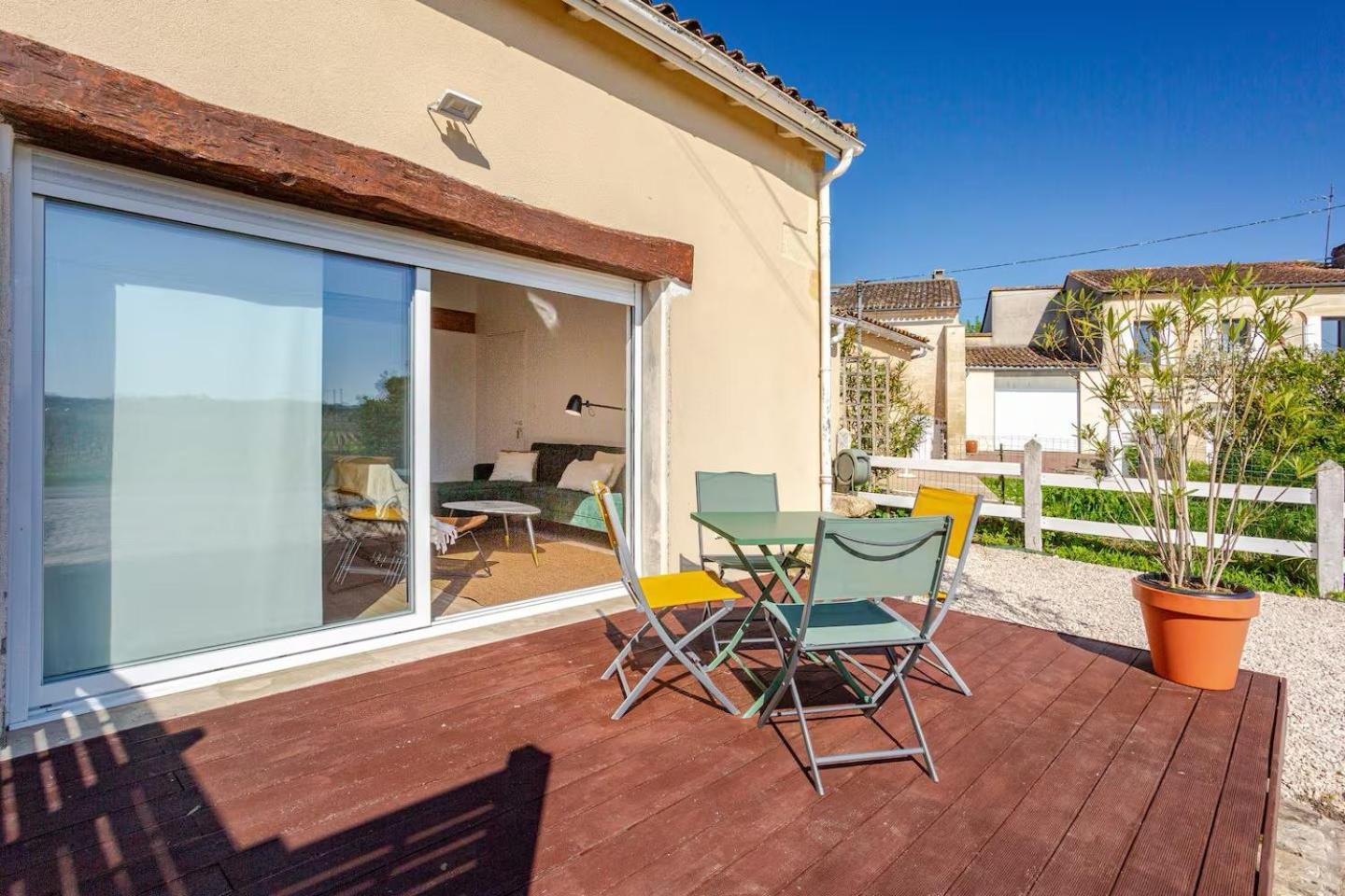 Guesthouse Les Maurins Saint-Sulpice-de-Faleyrens المظهر الخارجي الصورة