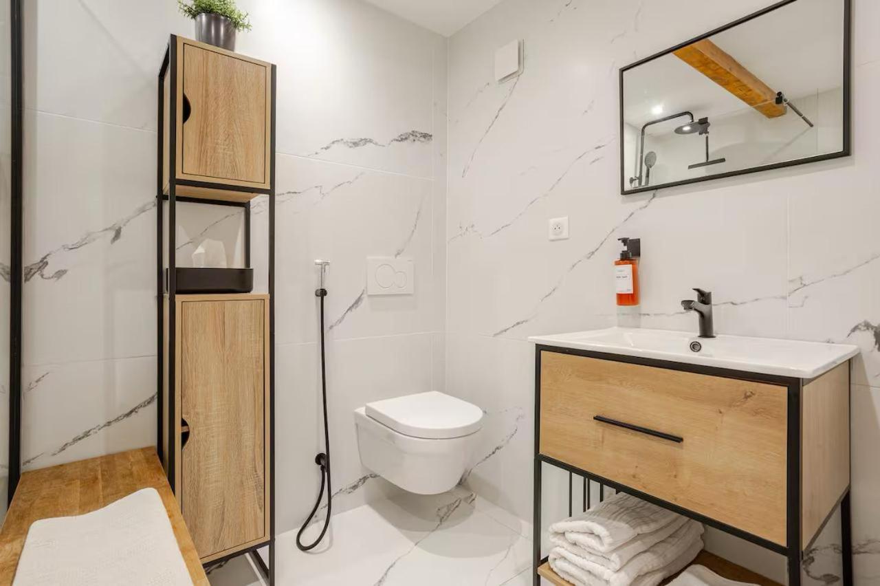 Guesthouse Les Maurins Saint-Sulpice-de-Faleyrens المظهر الخارجي الصورة