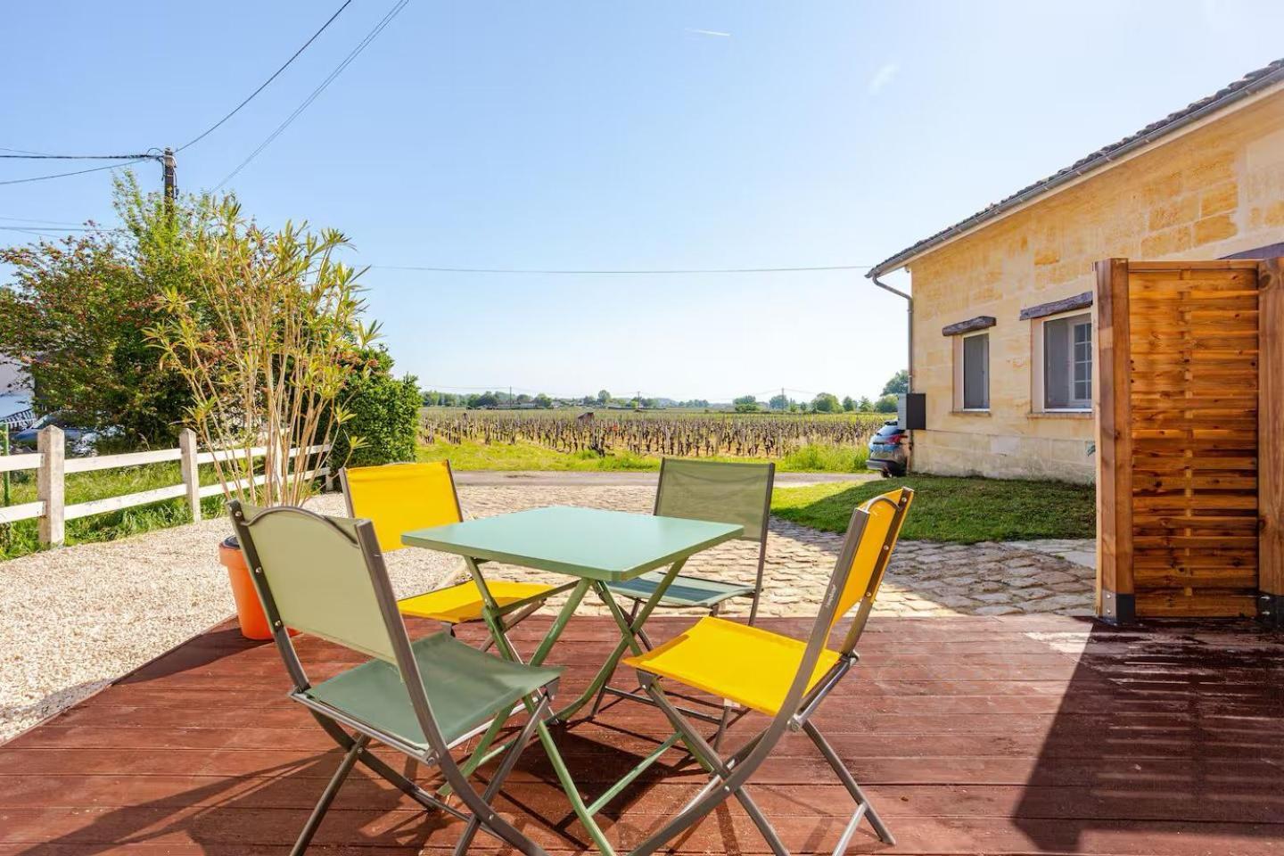 Guesthouse Les Maurins Saint-Sulpice-de-Faleyrens المظهر الخارجي الصورة
